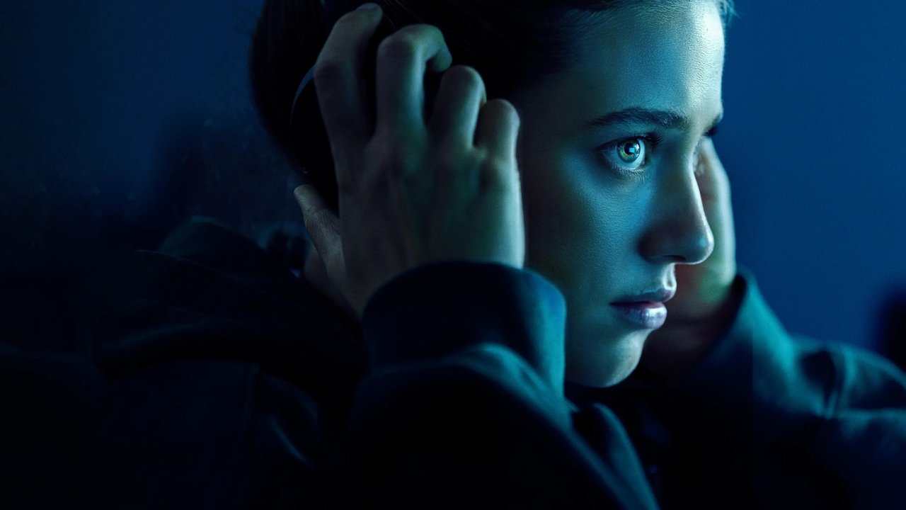 دانلود فيلم American Sweatshop 2025 | عرق‌فروشی آمریکایی