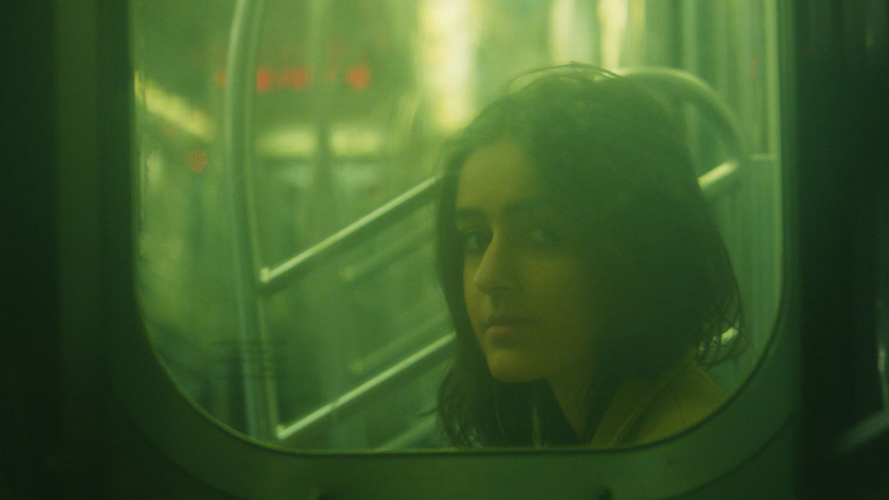 دانلود فيلم Off Season 2025 | خارج از فصل