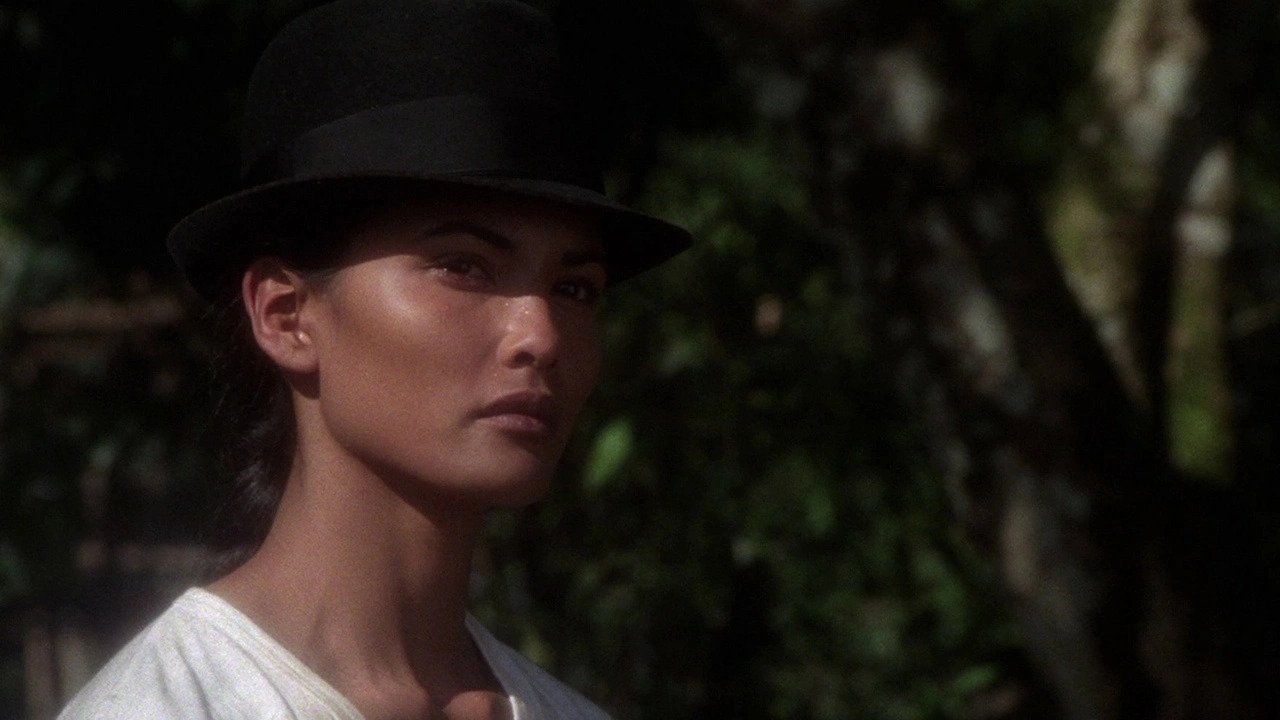 دانلود فيلم Emanuelle – A Woman from a Hot Country 1978 | امانوئل – زنی از سرزمینی گرم